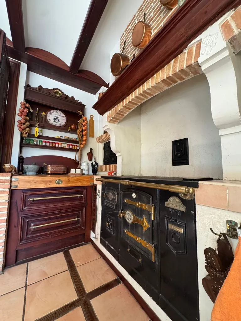 WhatsApp Image 2026-01-02 at 10.56.18 (5).webp